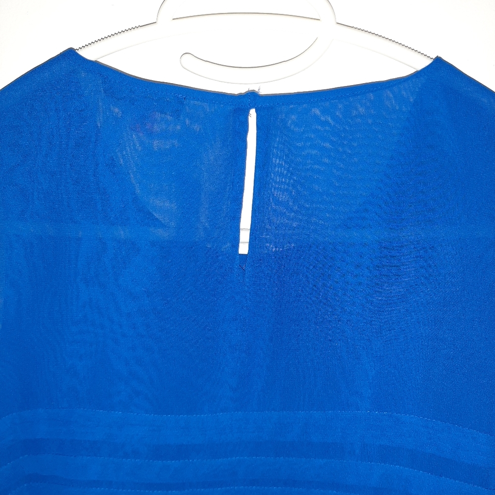 Vince Camuto small blue ladies Sleeveless blouse - Picture 8 of 15